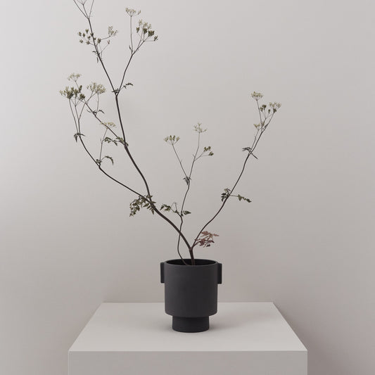 Minimalist Black Flower Pot